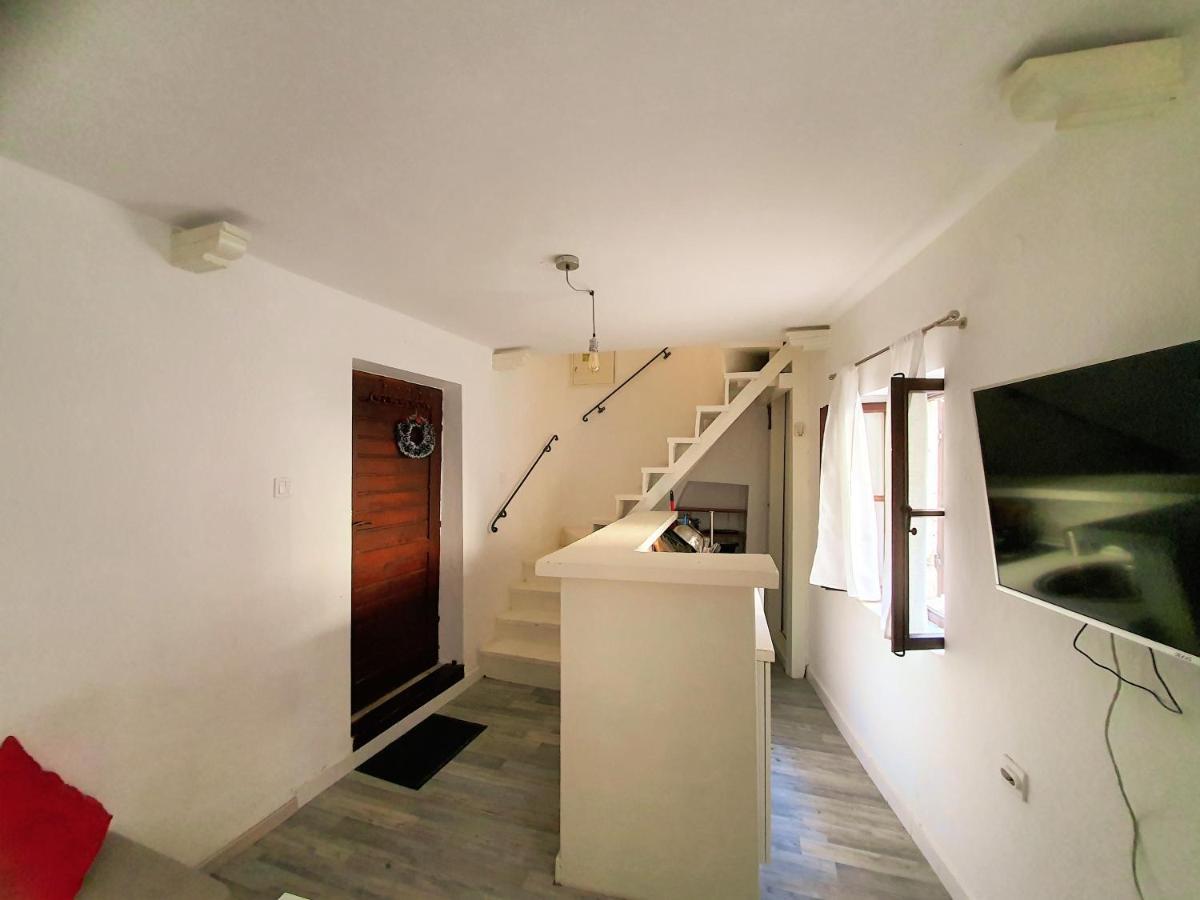 St.Tripun Apartment Kotor Eksteriør bilde