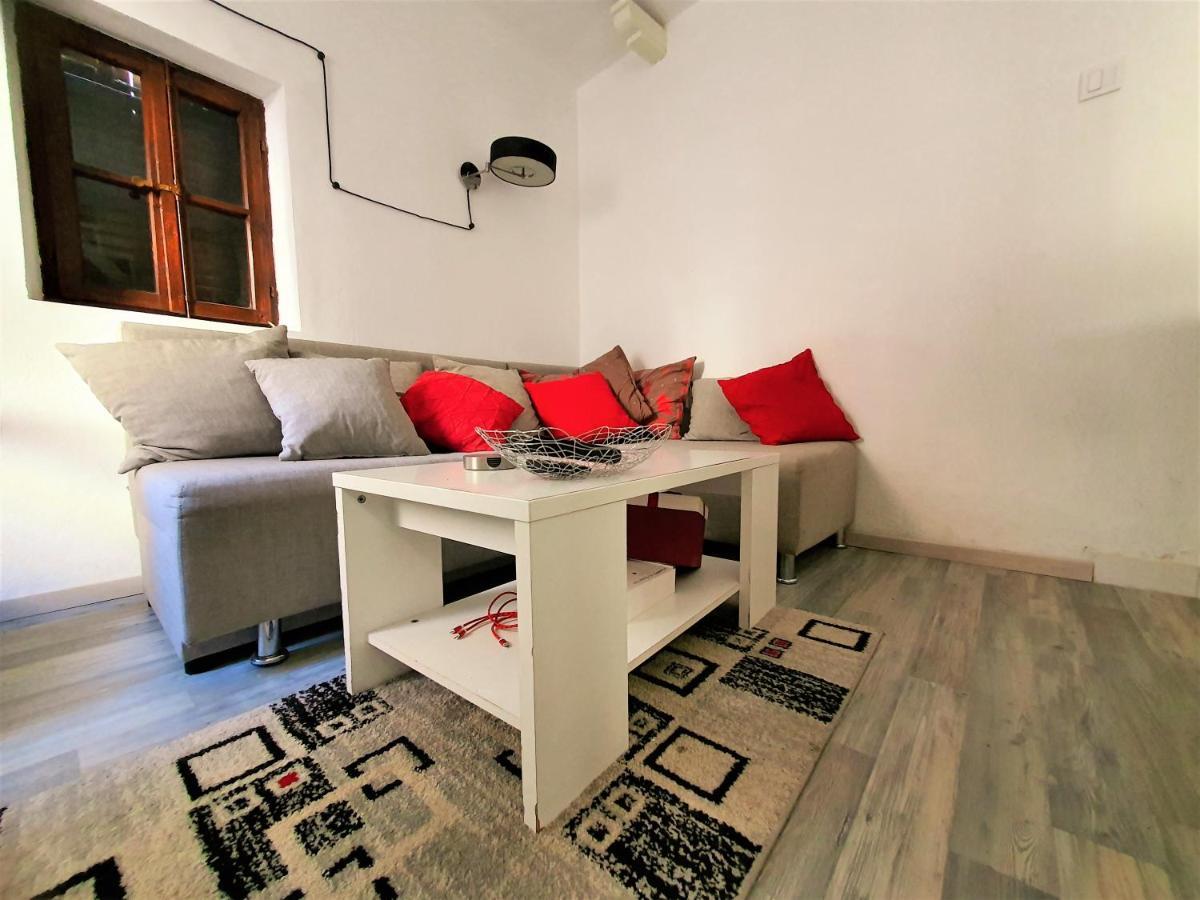 St.Tripun Apartment Kotor Eksteriør bilde